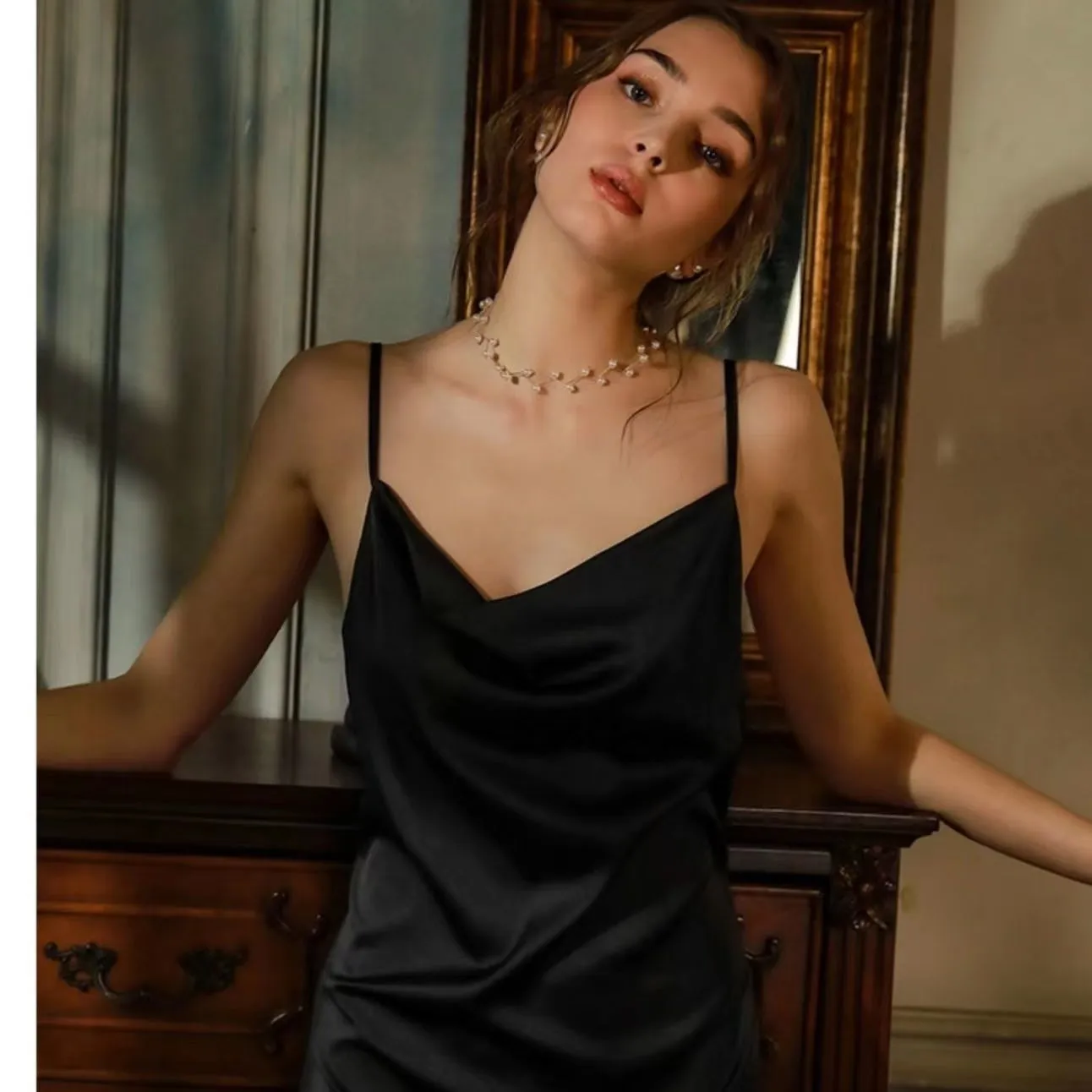 Ice silk backless Sexy suspender Sleepwears for women sexy suspender Nightdress