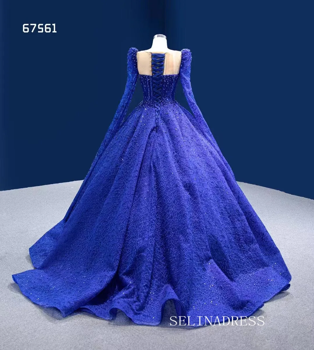 Luxury Scoop Long Sleeve Royal Blue Ball Gown Prom Dress Beaded Quincess Evening Gowns RSM67561